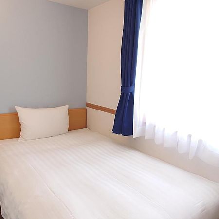Toyoko Inn Niigata Ekimae Exterior photo